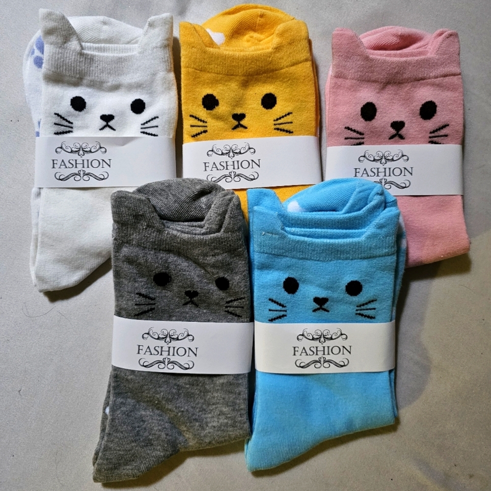 Women's cat socks